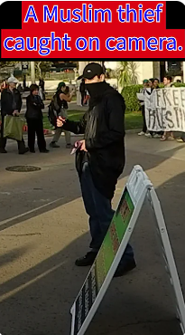 A Muslim thief caught on camera in BALBOA PARK