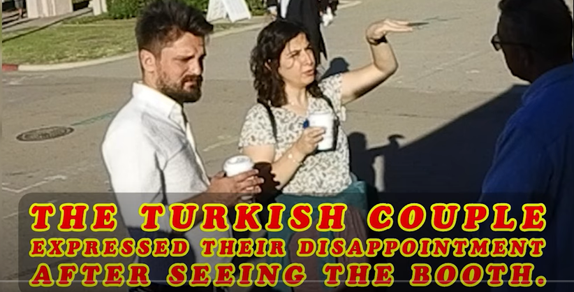 The Turkish couple expressed their disappointment after seeing the booth.BALBOA PARK